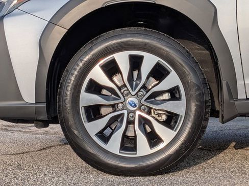 Used 2025 Subaru Outback Limited w/ Popular Package #2 AWD/4WD image 24