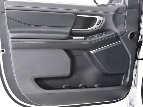 New 2026 Ford Expedition Platinum w/ Stealth Appearance Package AWD/4WD image 25