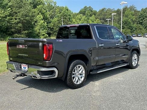 Used 2021 GMC Sierra 1500 SLT w/ SLT Premium Package AWD/4WD image 7