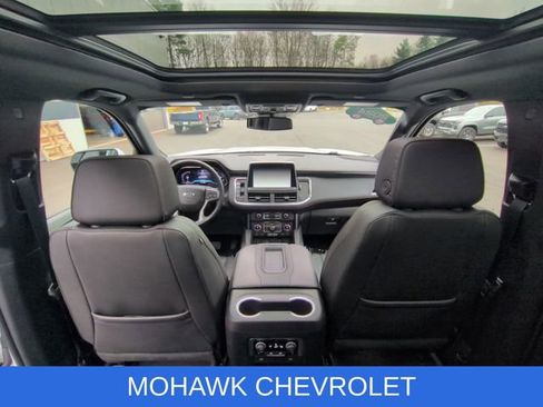Used 2024 Chevrolet Tahoe RST w/ Luxury Package AWD/4WD image 19