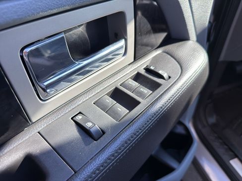 Used 2012 Ford F150 Platinum AWD/4WD image 26