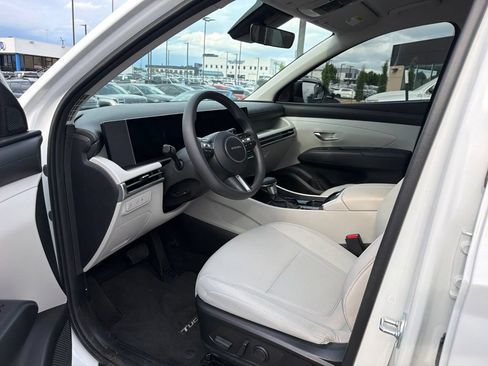 Certified 2026 Hyundai Tucson SEL FWD image 8
