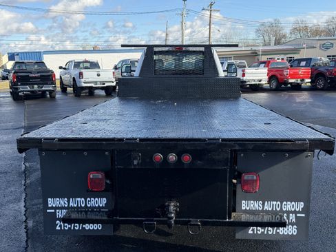 Used 2020 Ford F550 2WD Regular Cab Super Duty image 8