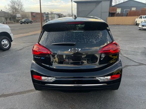 Used 2019 Chevrolet Bolt LT image 4