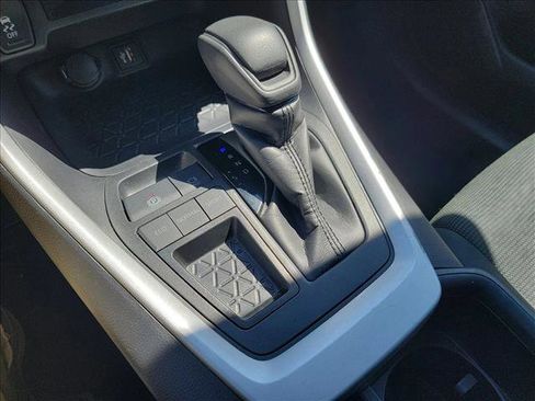 Used 2024 Toyota RAV4 LE image 20