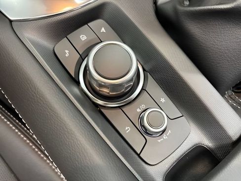 Used 2025 MAZDA MX-5 Miata Grand Touring image 30