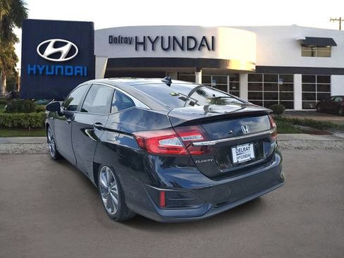 Used 2018 Honda Clarity Plug-In Hybrid image 4