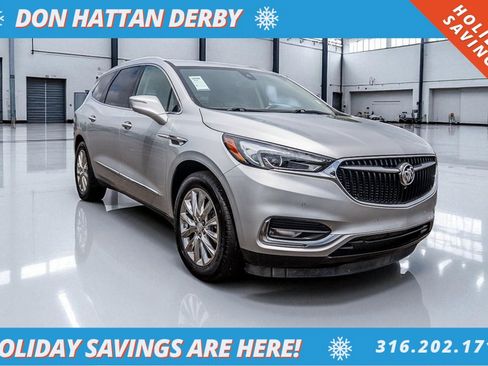 Used 2021 Buick Enclave Premium w/ Surround and Sites Package image 33