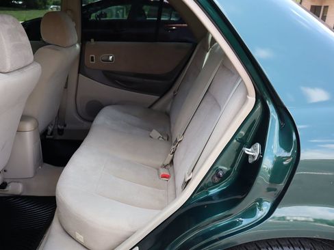 Used 2001 MAZDA Protege FWD image 20