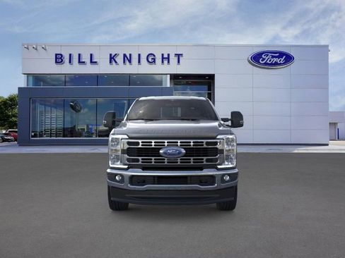 New 2026 Ford F250 XLT w/ FX4 Off-Road Package image 6