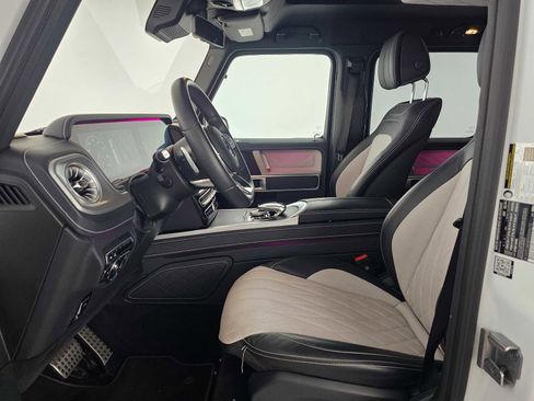 Used 2024 Mercedes-Benz G 550 image 20