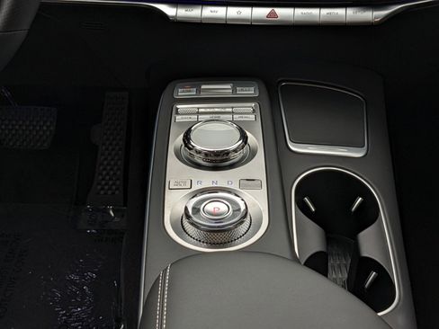 New 2023 Genesis Electrified GV70 image 15