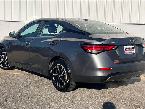 Used 2024 Nissan Sentra SV image 15
