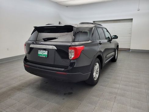 Used 2022 Ford Explorer XLT RWD image 9