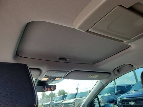 Used 2024 Honda Odyssey Elite image 17