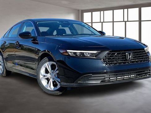 New 2025 Honda Accord LX image 2