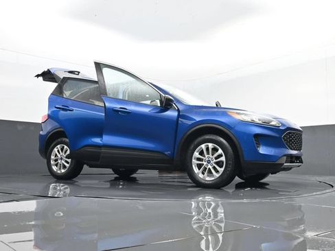 Used 2022 Ford Escape SE AWD/4WD image 30