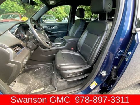 Certified 2023 Chevrolet Traverse LT w/ Midnight/Sport Edition AWD/4WD image 19