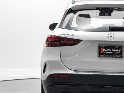 Used 2025 Mercedes-Benz GLA 35 AMG 4MATIC w/ Exclusive Trim Package image 44