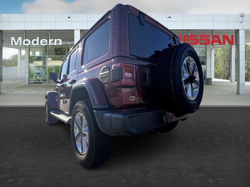 Used 2021 Jeep Wrangler Unlimited Sahara image 14