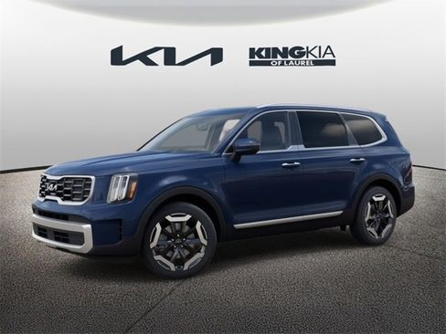 New 2025 Kia Telluride S image 3
