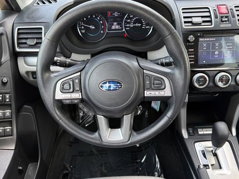 Used 2018 Subaru Forester 2.5i Premium AWD/4WD image 14