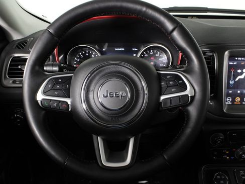 Used 2020 Jeep Compass Trailhawk w/ Leather Interior Group AWD/4WD image 9