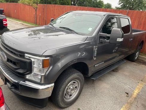 Used 2022 Ford F250 XL w/ Power Equipment Group AWD/4WD image 2