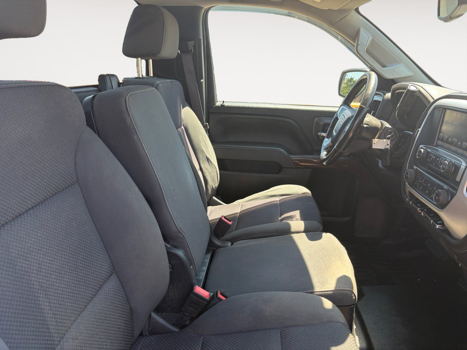 Used 2016 GMC Sierra 2500 SLE w/ SLE Preferred Package AWD/4WD image 15