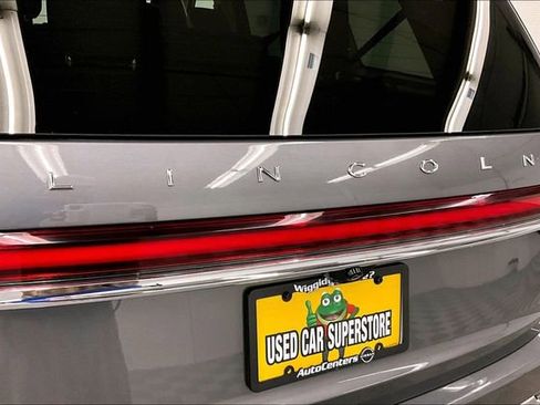 Used 2024 Lincoln Aviator Reserve w/ Class IV Trailer Tow Package image 9