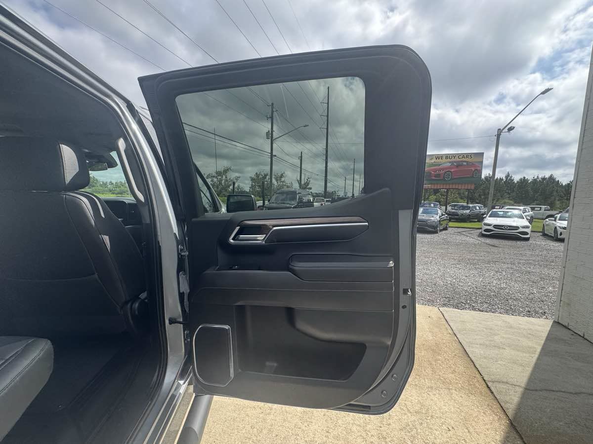 Used 2023 Chevrolet Silverado 1500 RST w/ RST All Star Premium Package AWD/4WD image 29