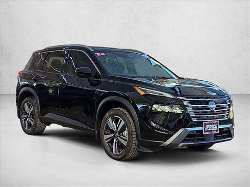 Used 2024 Nissan Rogue SL w/ SL Premium Package FWD image 3