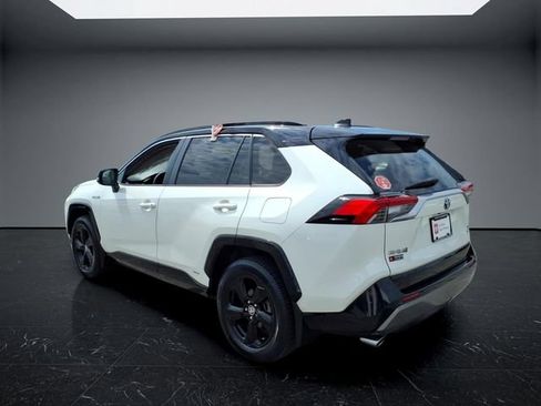 Used 2020 Toyota RAV4 XSE AWD/4WD image 6
