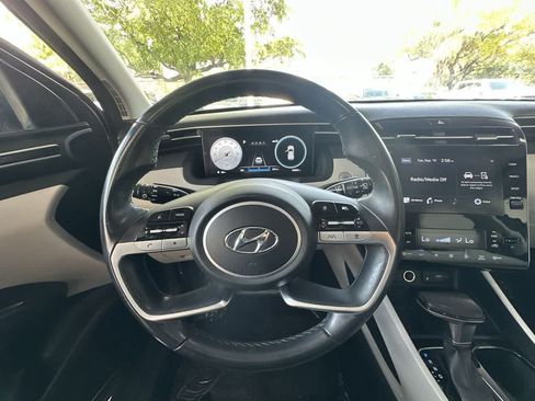 Used 2022 Hyundai Tucson SEL w/ Convenience + Premium Package FWD image 15