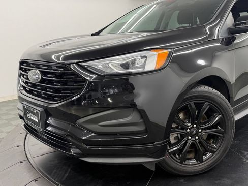 Used 2023 Ford Edge SE w/ Black Appearance Package AWD/4WD image 4