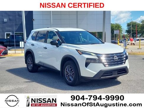 Certified 2024 Nissan Rogue S FWD image 1