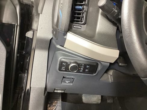 Certified 2024 Ford Bronco Wildtrak AWD/4WD image 12