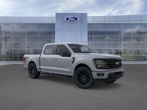 New 2026 Ford F150 XLT w/ Equipment Group 302A MID AWD/4WD image 7