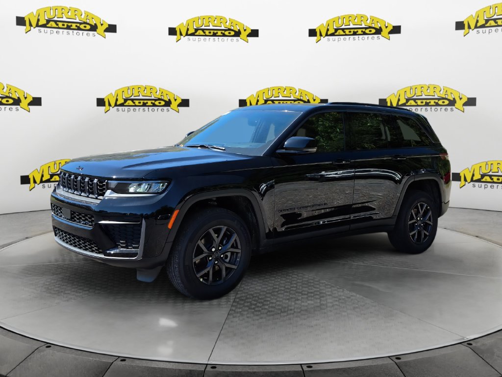 New 2027 Jeep Grand Cherokee Altitude RWD image 1