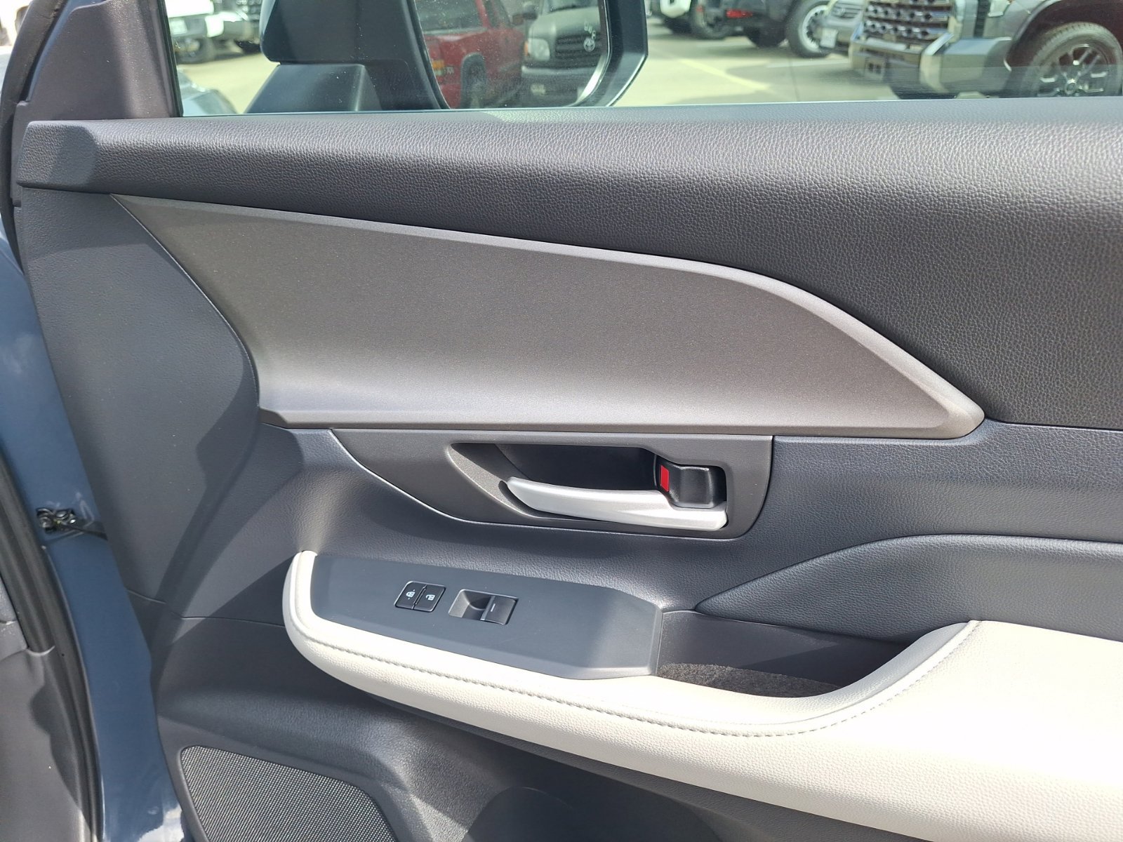 Used 2026 Toyota Grand Highlander FWD image 33