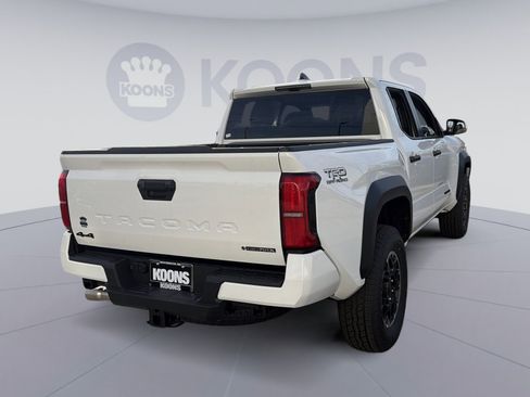 New 2025 Toyota Tacoma TRD Off-Road image 7