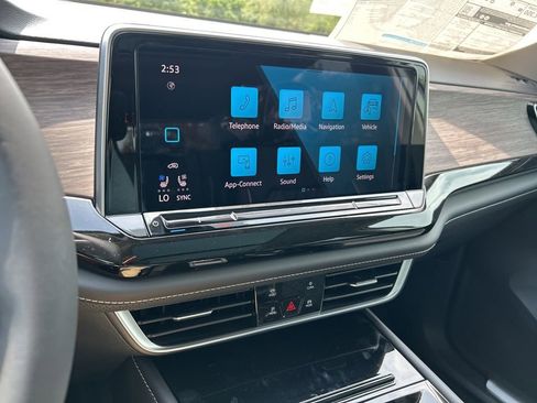 New 2026 Volkswagen Atlas SEL Premium R-Line AWD/4WD image 33
