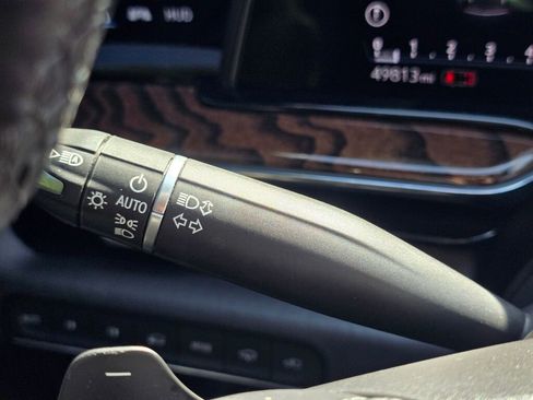 Used 2021 Cadillac Escalade ESV Sport Platinum AWD/4WD image 46