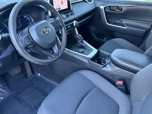 Certified 2023 Toyota RAV4 LE image 12
