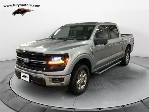 Used 2024 Ford F150 XLT w/ Tow/Haul Package image 7