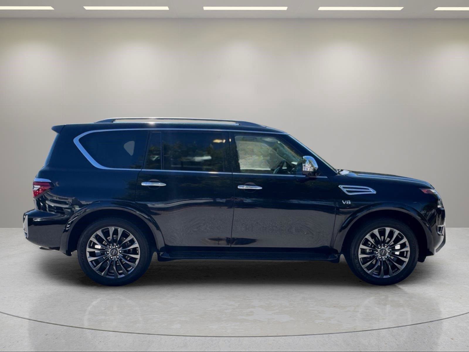 Used 2021 Nissan Armada Platinum w/ Captain's Chairs Package RWD image 5