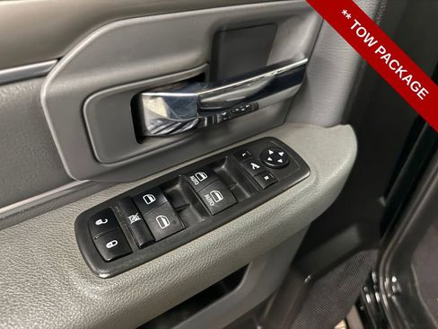 Used 2019 RAM 1500 Classic SLT w/ Black Appearance Group image 14