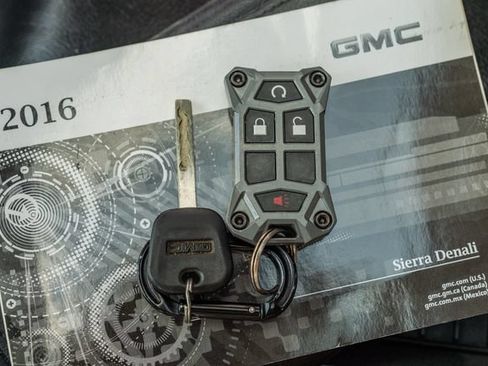 Used 2016 GMC Sierra 2500 Denali w/ Duramax Plus Package AWD/4WD image 48