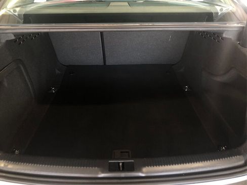 Used 2016 Audi A4 2.0T Premium image 13