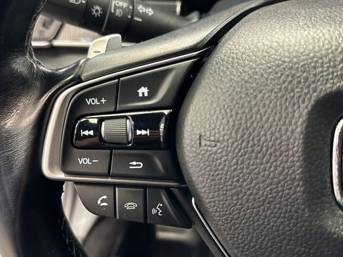 Used 2020 Honda Accord Sport image 32